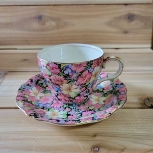 Vintage Tea Cup and Saucer(Royal Winton)